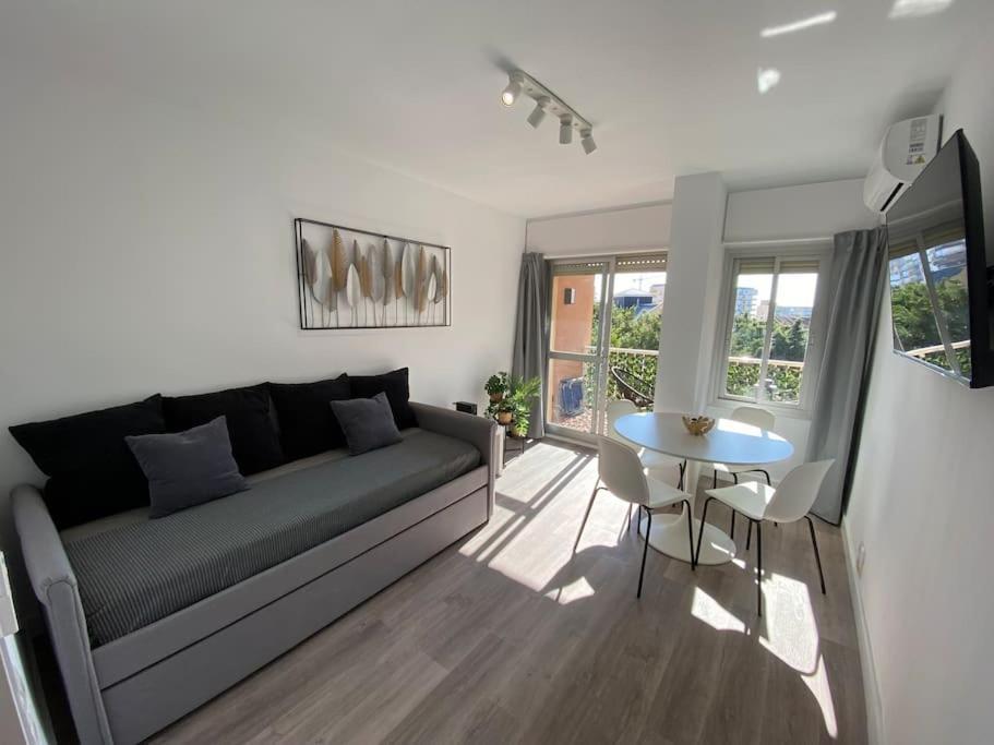 Apt Moderno Con Vistas, Recepcion 24 Hs Y Piscinas Беналмадена Екстериор снимка
