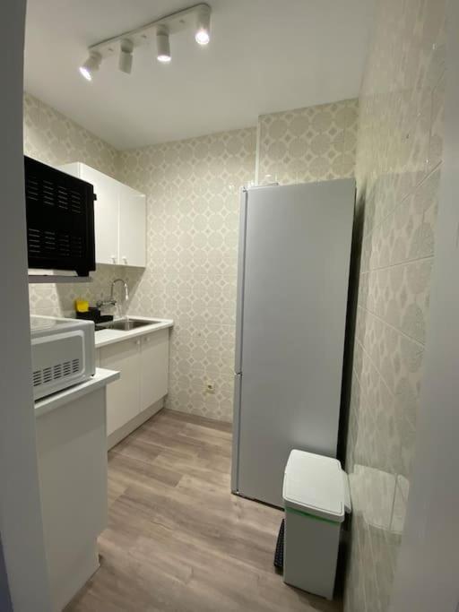 Apt Moderno Con Vistas, Recepcion 24 Hs Y Piscinas Беналмадена Екстериор снимка