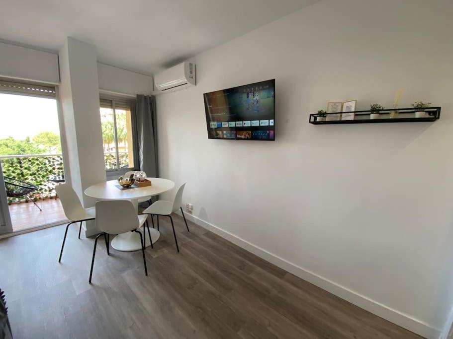 Apt Moderno Con Vistas, Recepcion 24 Hs Y Piscinas Беналмадена Екстериор снимка